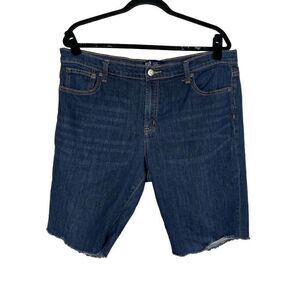 Gap High Rise Bermuda Cut Off Shorts - Women’s 16